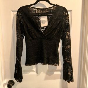 Guess Lace Top Bell-Sleeves Sheer Women’s Black Size Small New With Tags